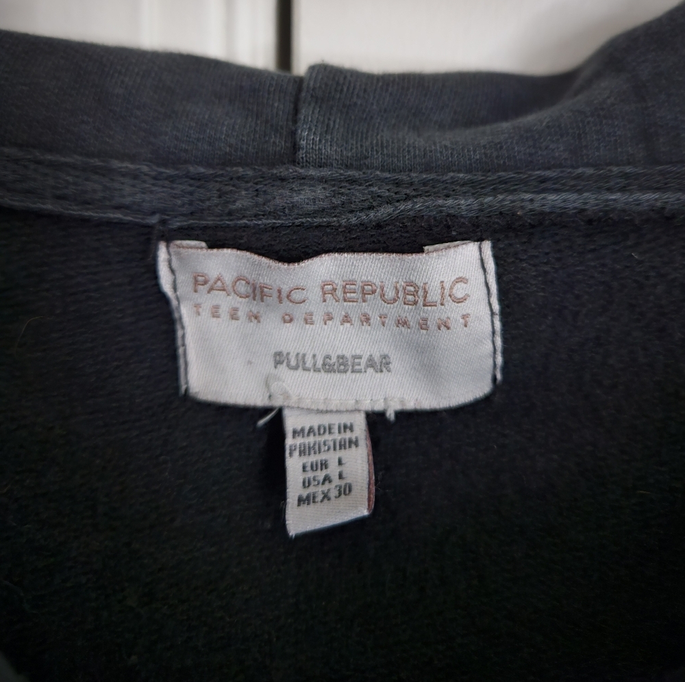 Pull&Bear Black Crop Jacket w/Hood - Picture 3 of 7